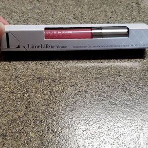 Liquid lip color